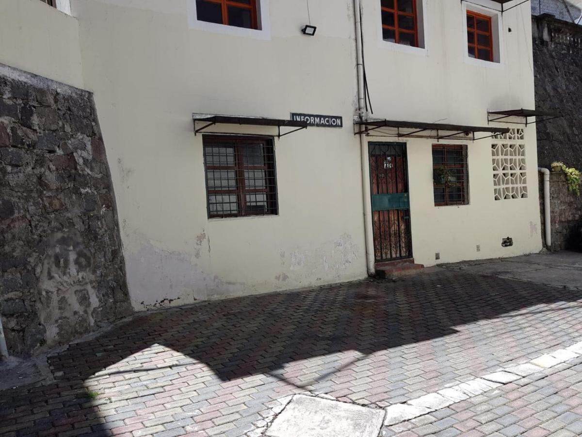 Apartamento 32 Juana de Arco Quito Bagian luar foto